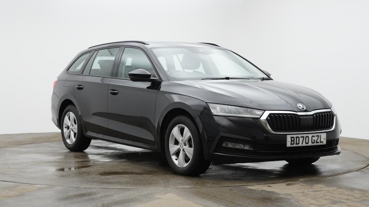 Main listing image - Skoda Octavia Estate