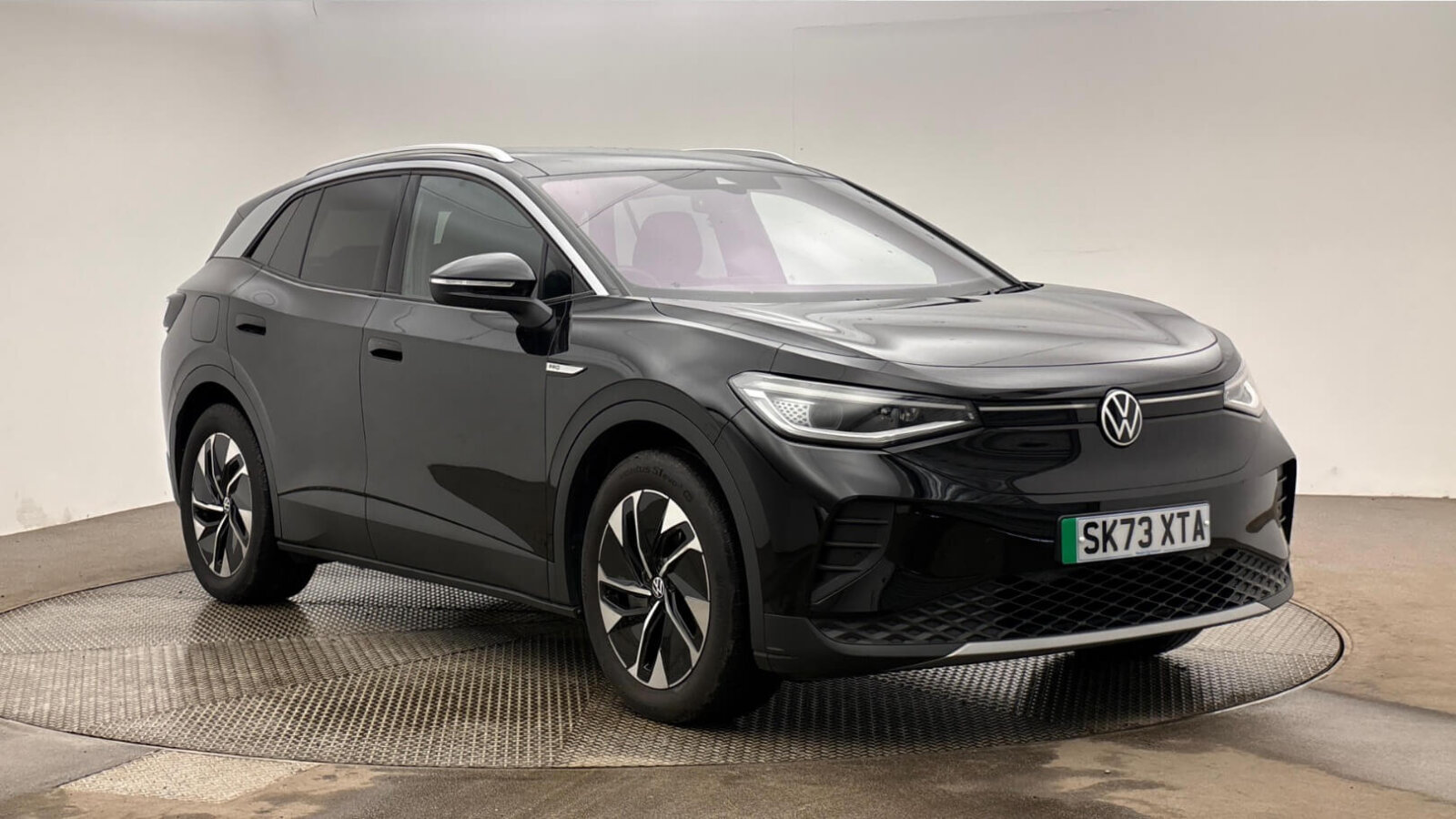 Main listing image - Volkswagen ID.4