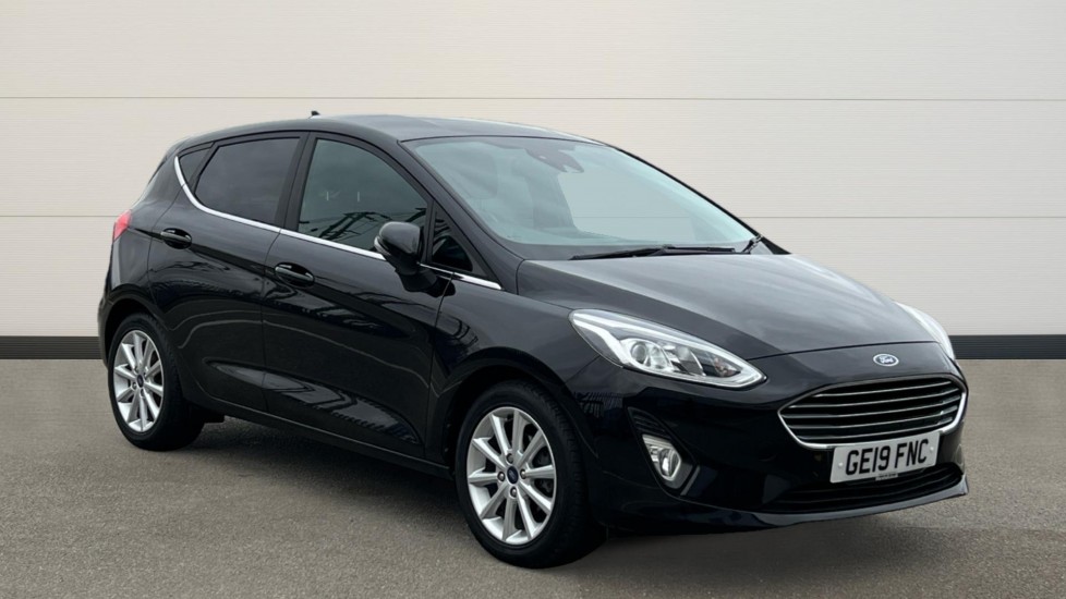 Main listing image - Ford Fiesta