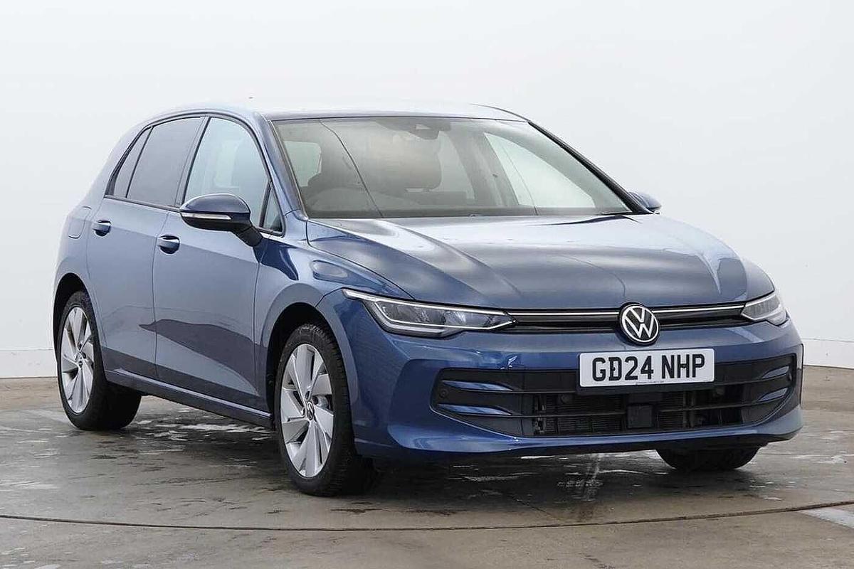 Main listing image - Volkswagen Golf