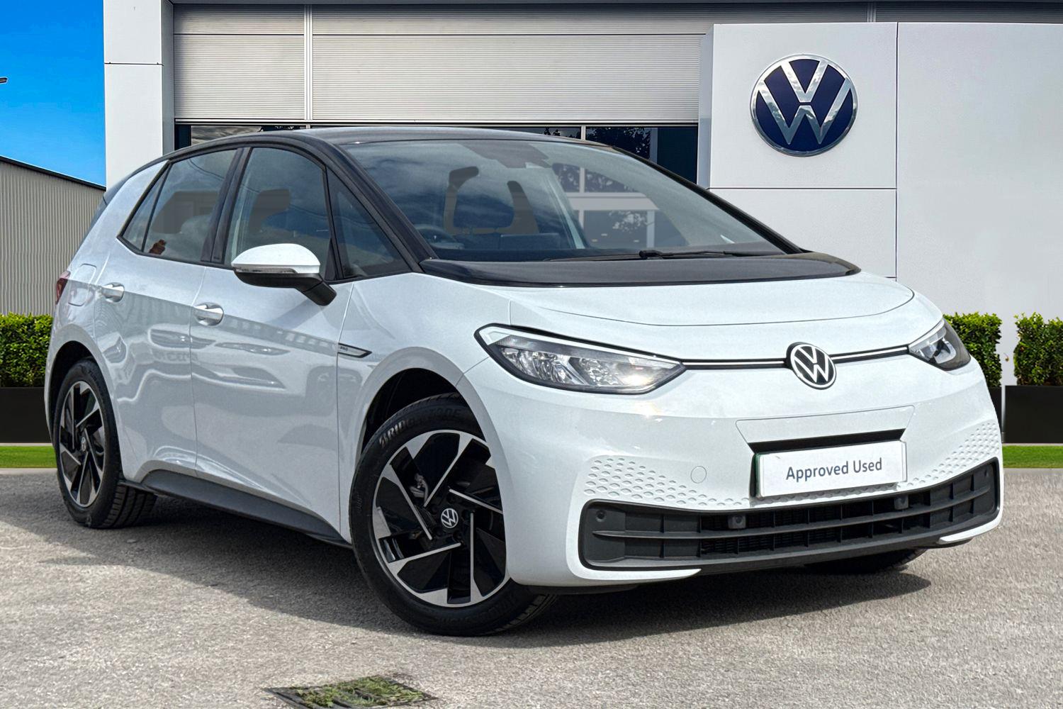 Main listing image - Volkswagen ID.3