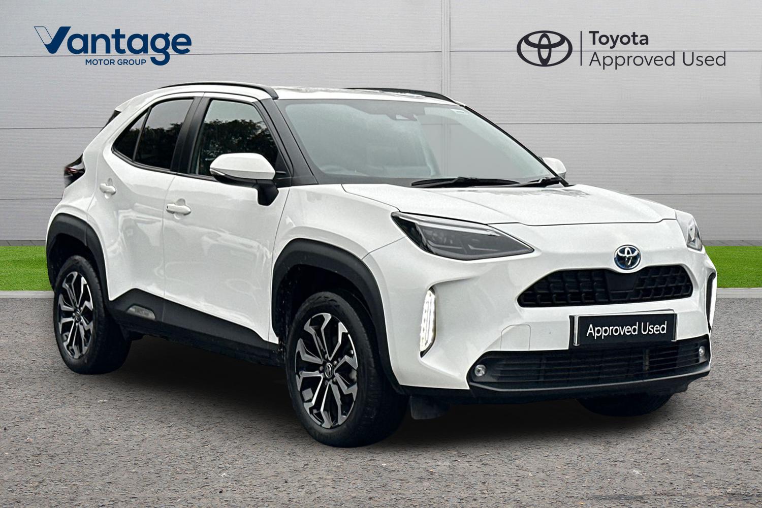 Main listing image - Toyota Yaris Cross