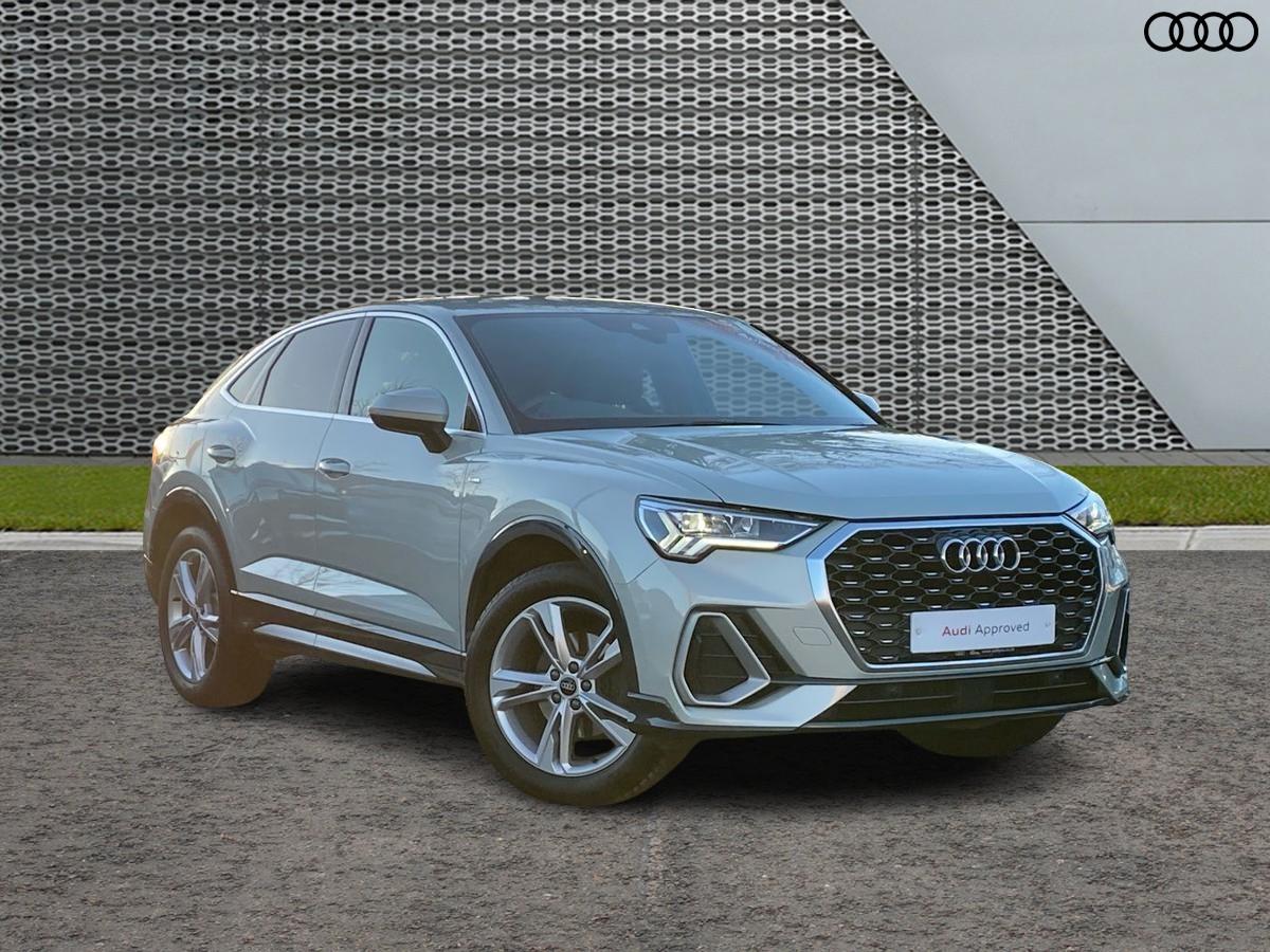 Main listing image - Audi Q3