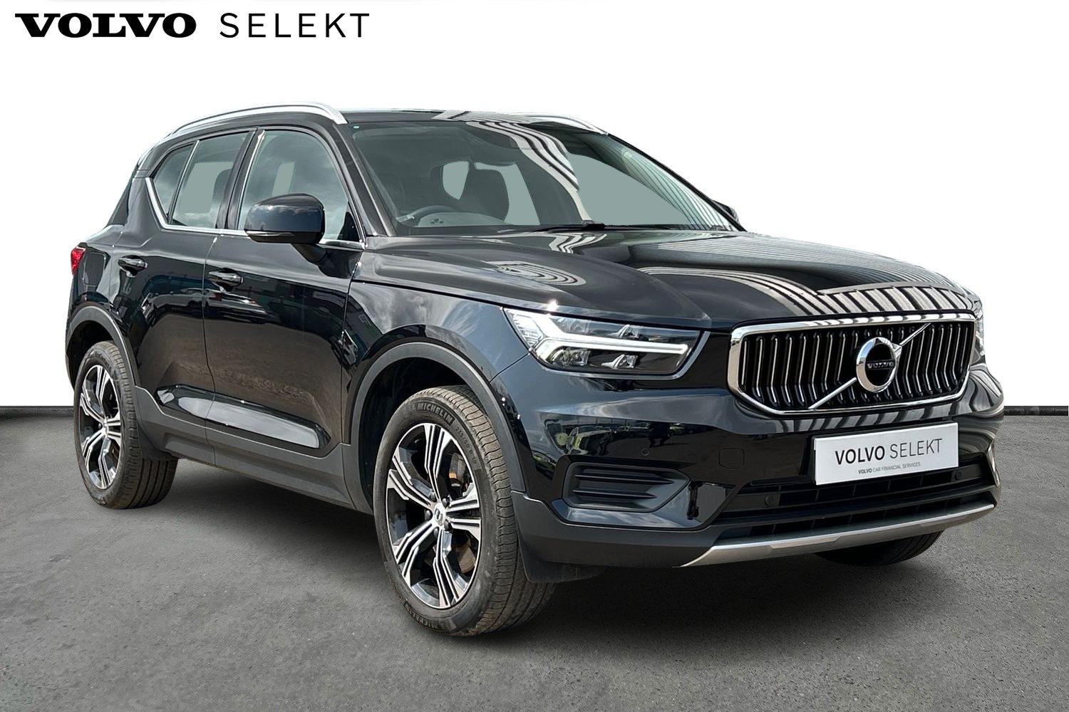 Main listing image - Volvo XC40 Recharge
