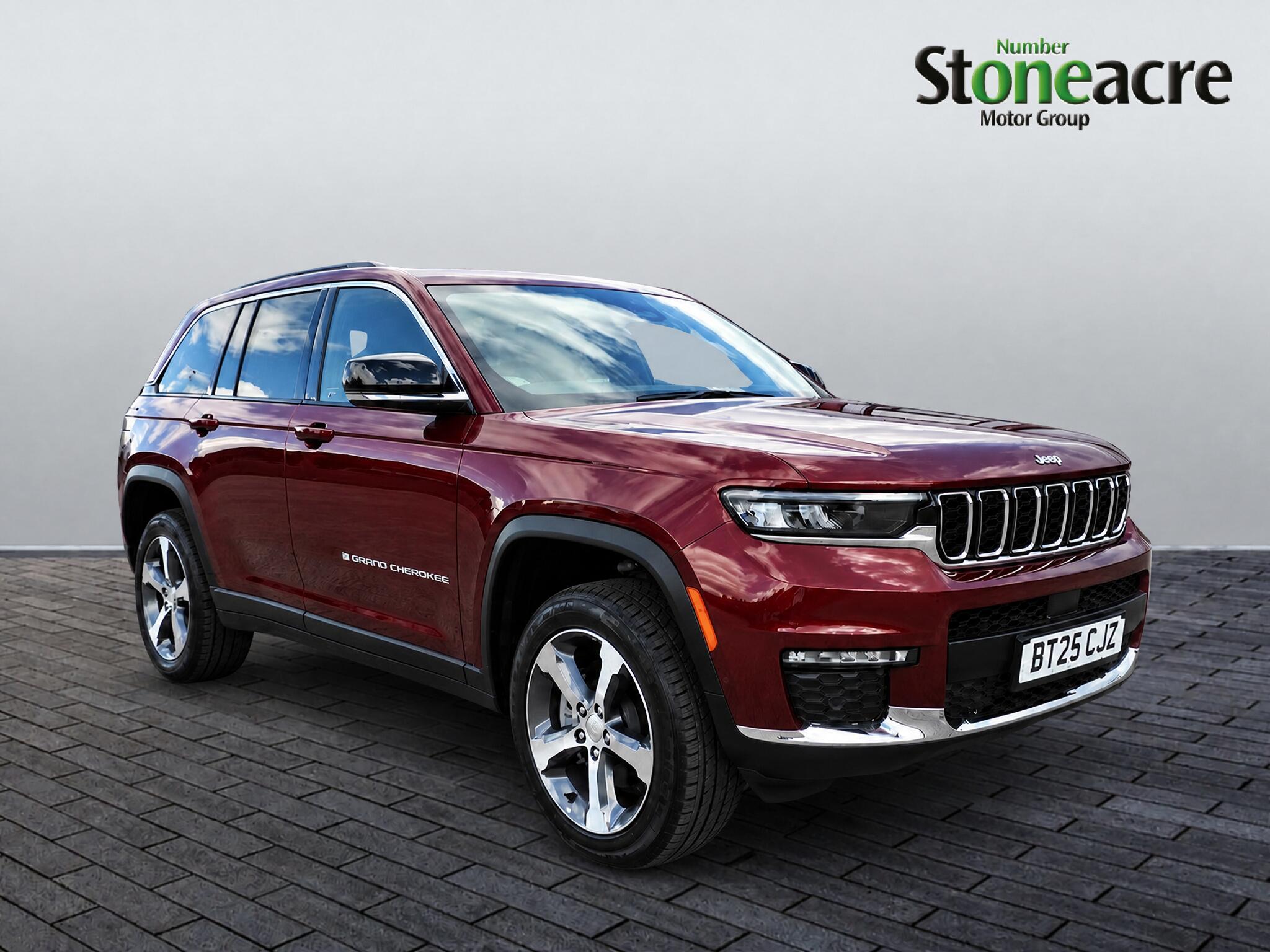 Main listing image - Jeep Grand Cherokee