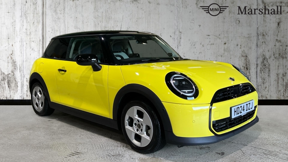 Main listing image - MINI Hatchback