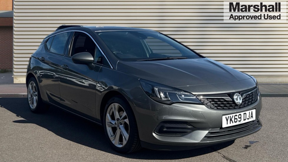 Main listing image - Vauxhall Astra
