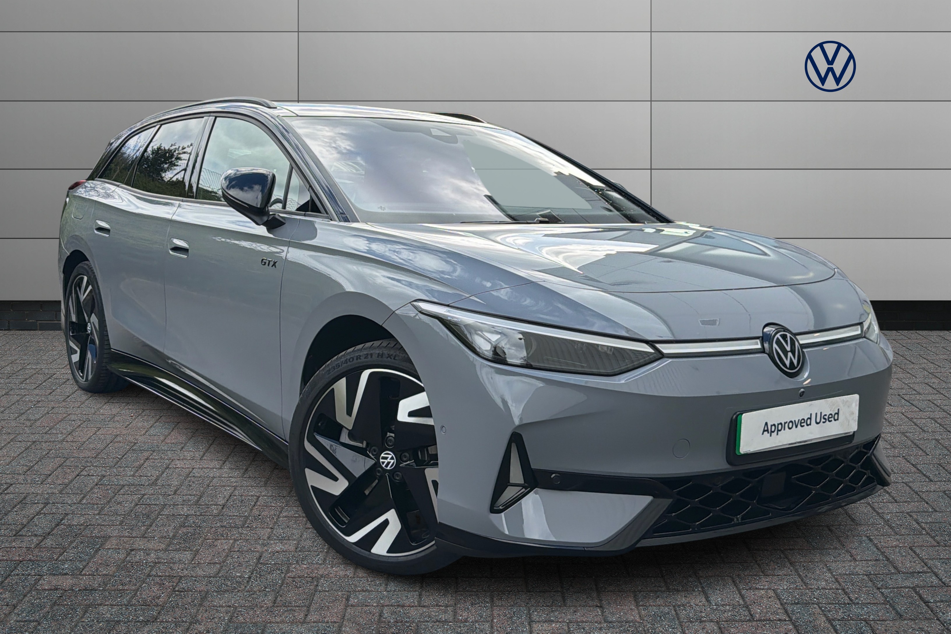 Main listing image - Volkswagen ID.7