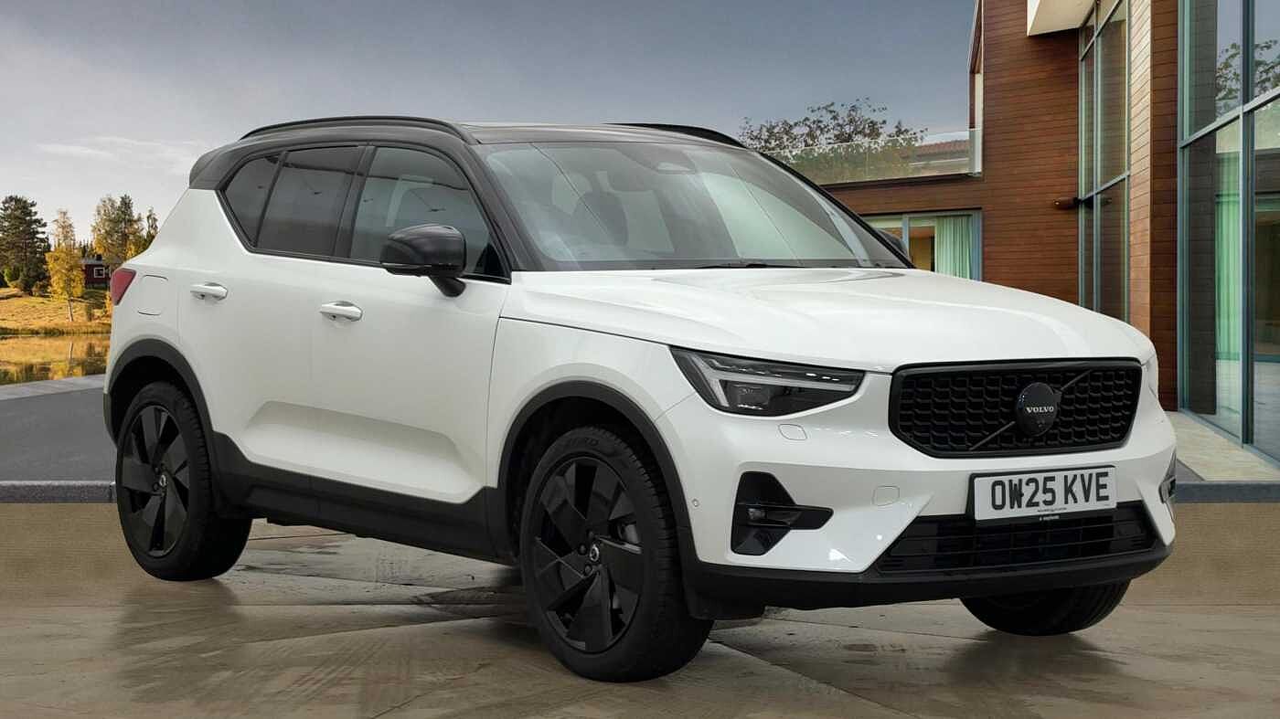 Main listing image - Volvo XC40