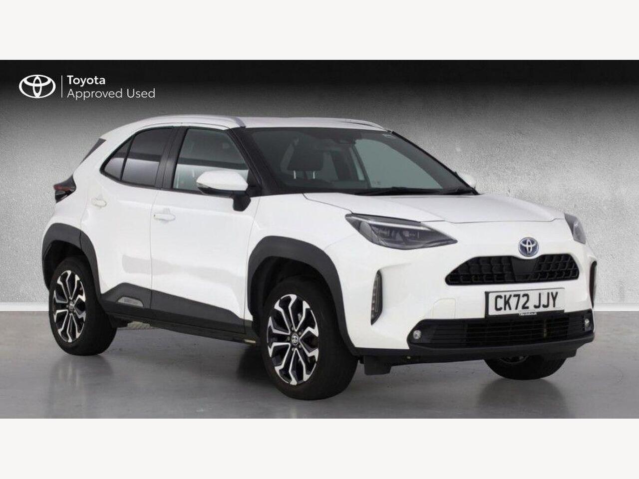 Main listing image - Toyota Yaris Cross