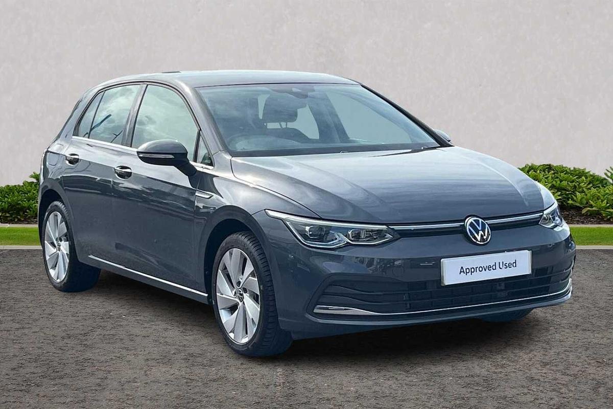 Main listing image - Volkswagen Golf