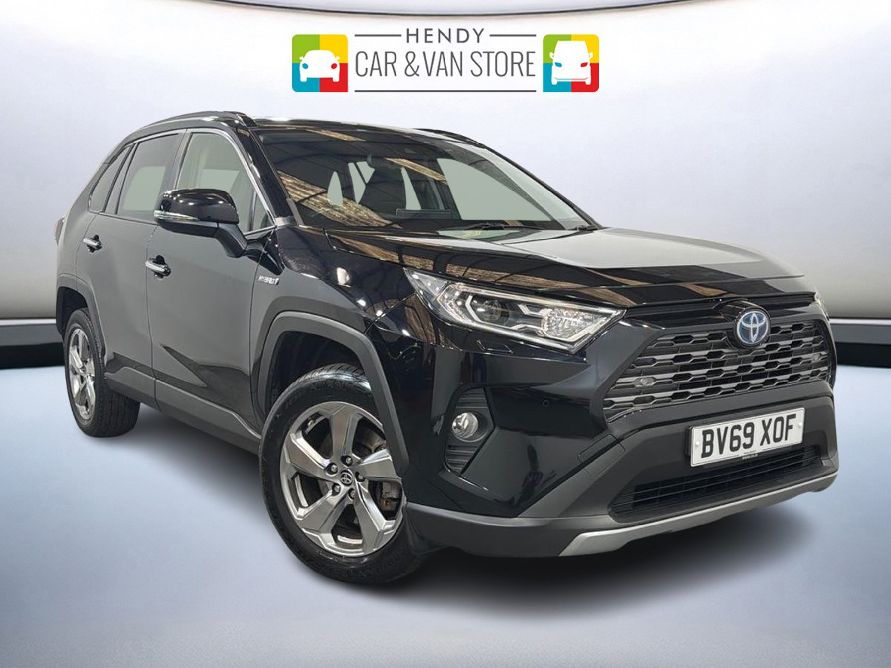 Main listing image - Toyota RAV4