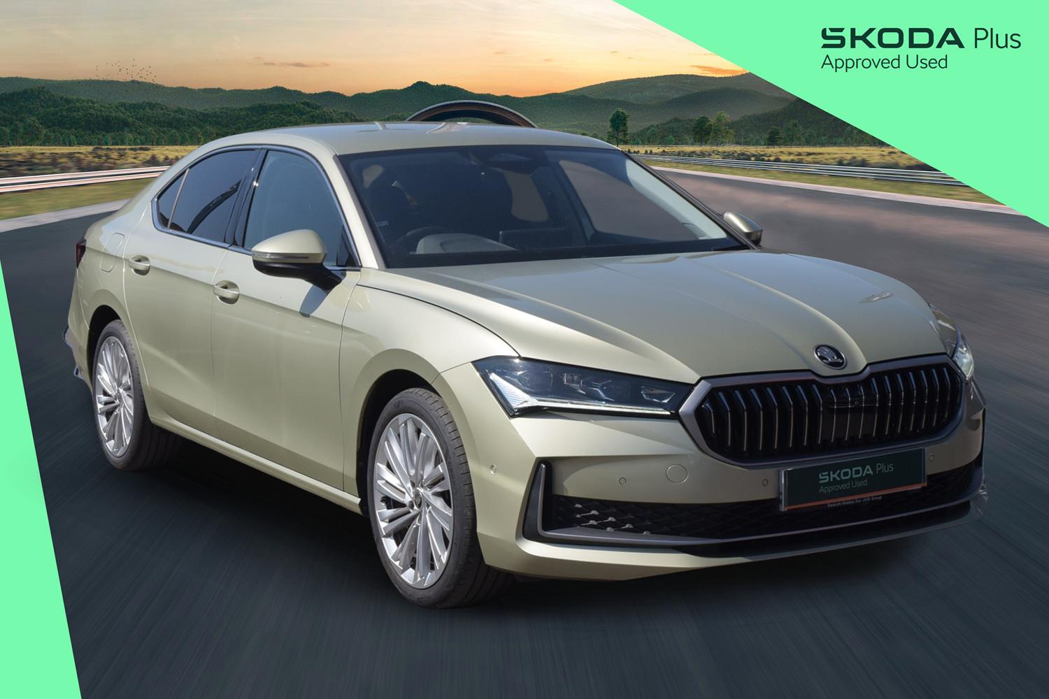Main listing image - Skoda Superb
