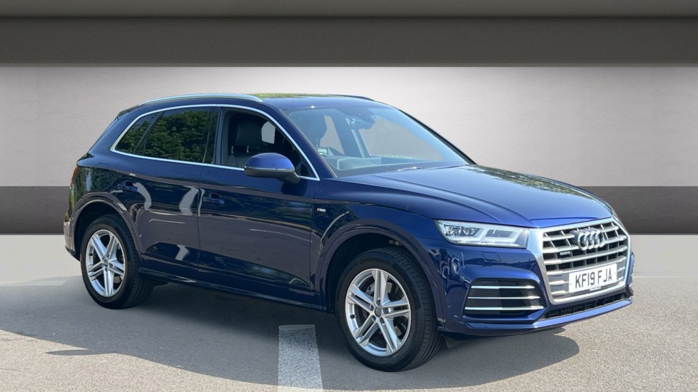 Main listing image - Audi Q5