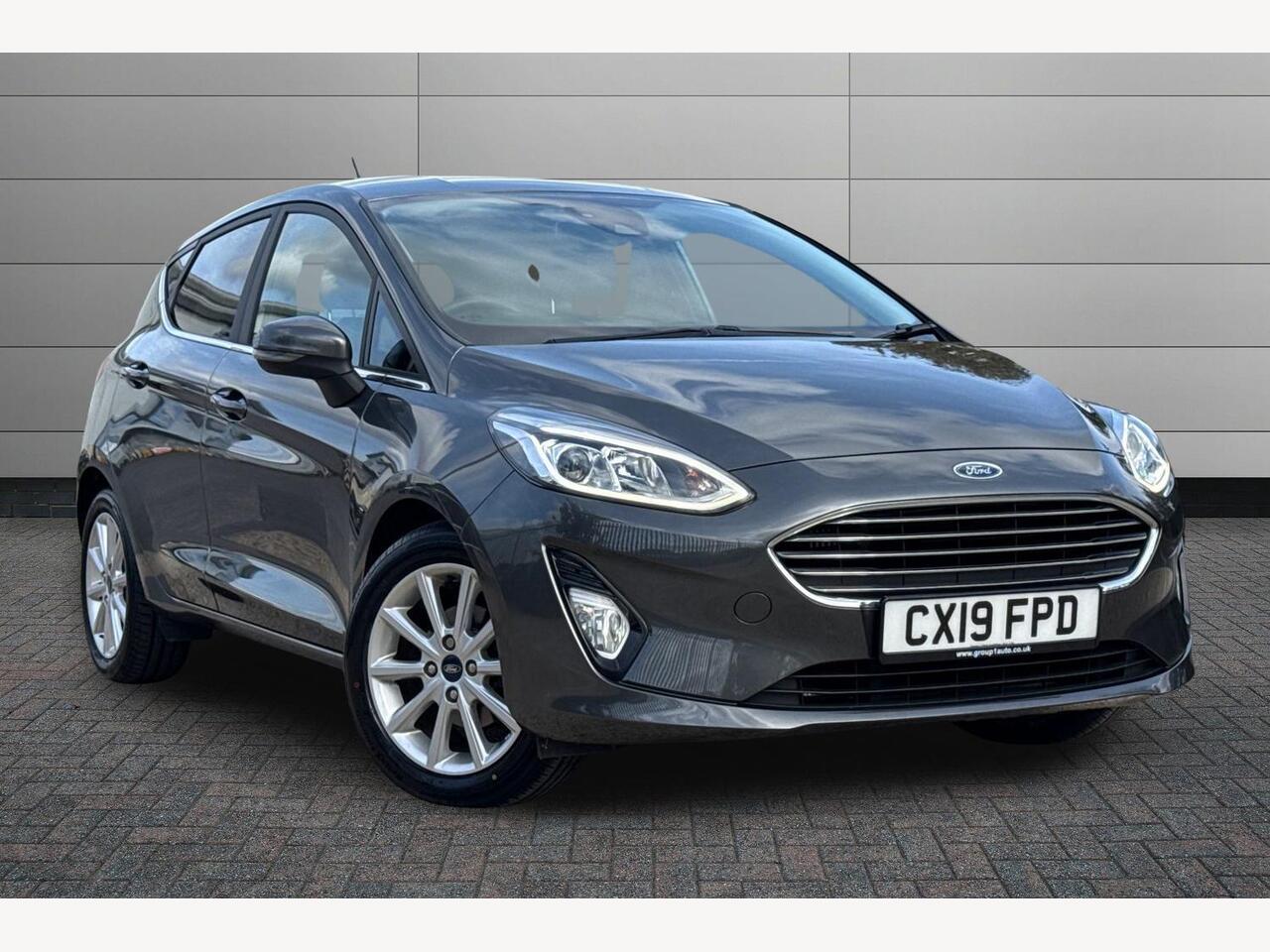 Main listing image - Ford Fiesta