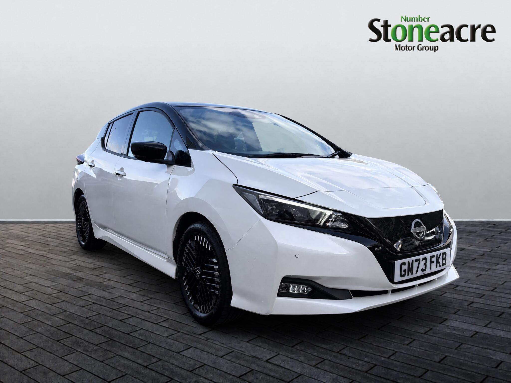 Main listing image - Nissan Leaf