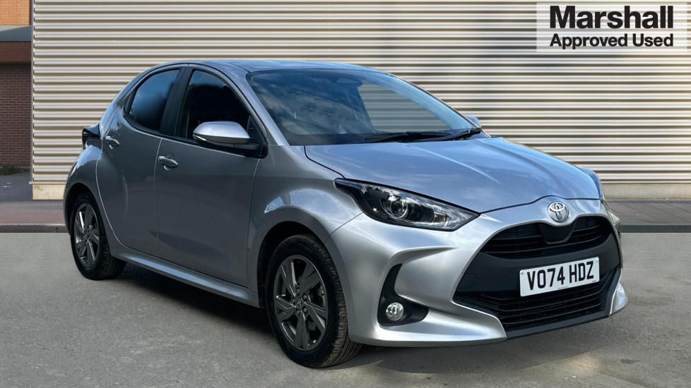 Main listing image - Toyota Yaris