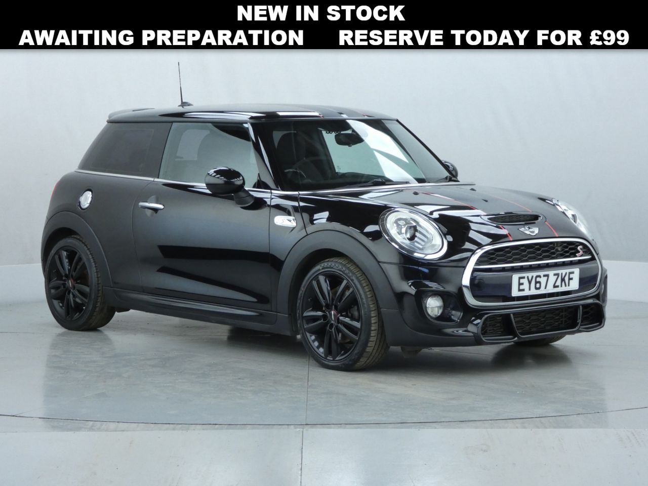 Main listing image - MINI Hatchback