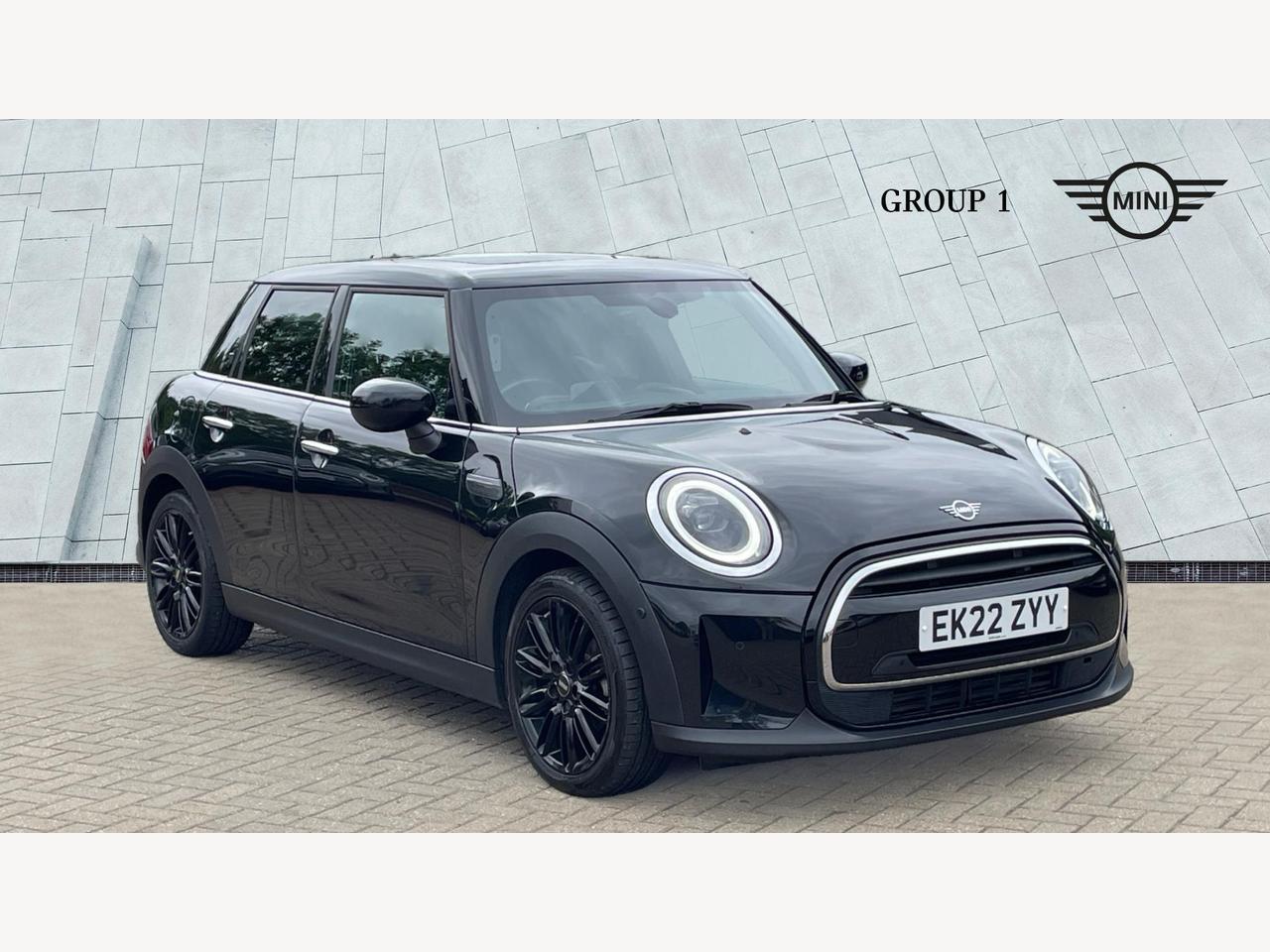 Main listing image - MINI Hatchback 5dr