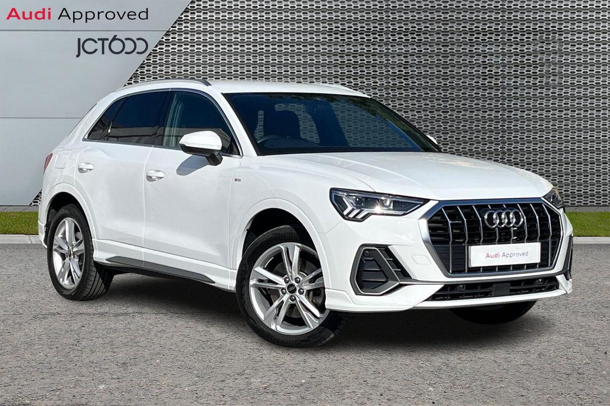 Main listing image - Audi Q3