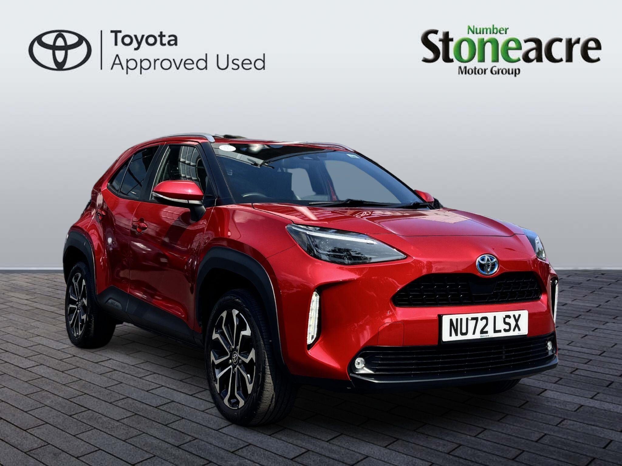 Main listing image - Toyota Yaris Cross