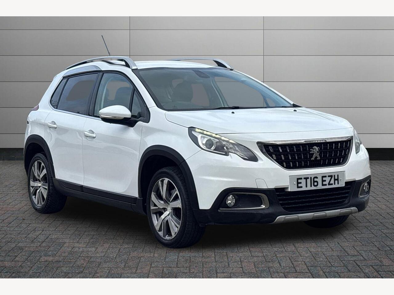 Main listing image - Peugeot 2008