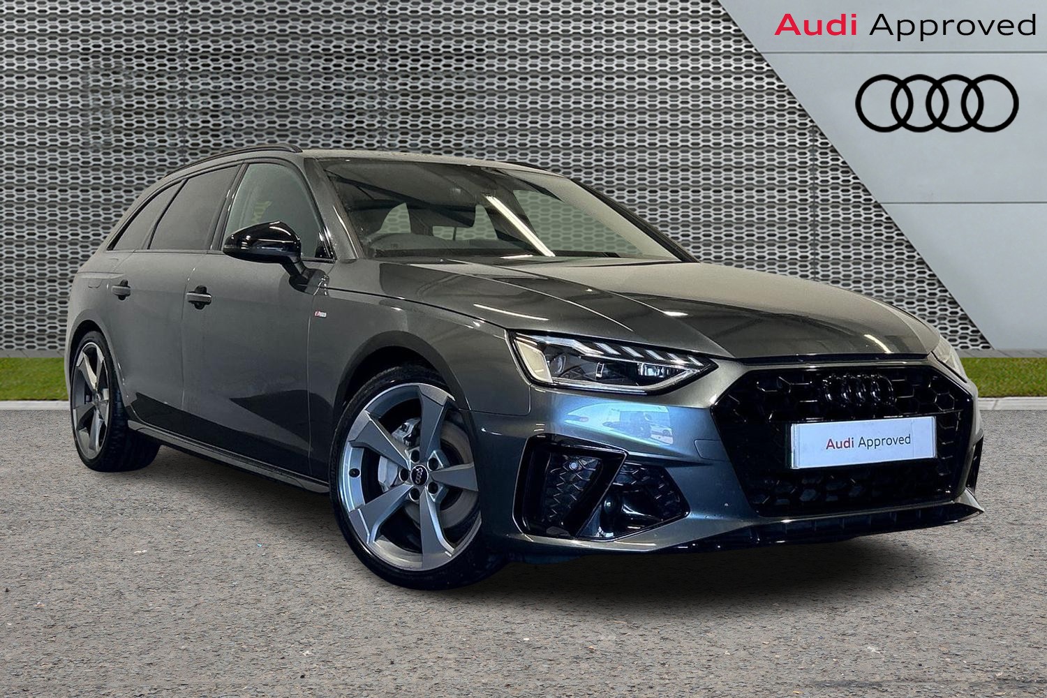 Main listing image - Audi A4 Avant