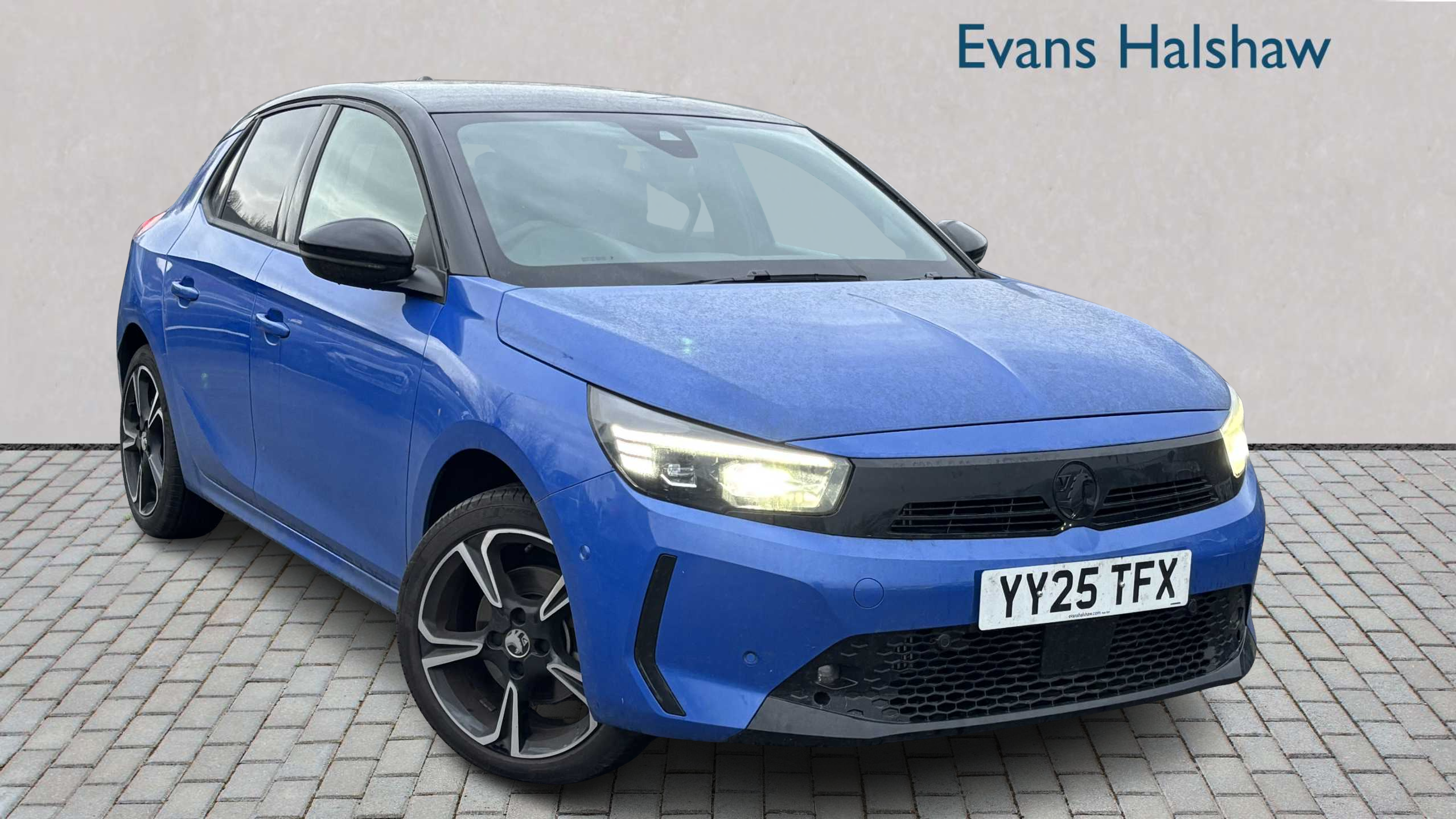 Main listing image - Vauxhall Corsa