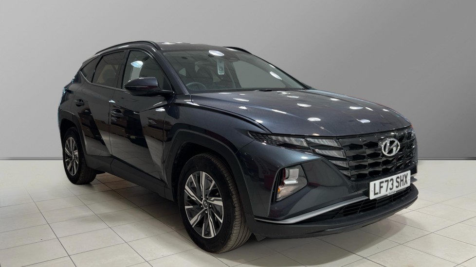 Main listing image - Hyundai Tucson