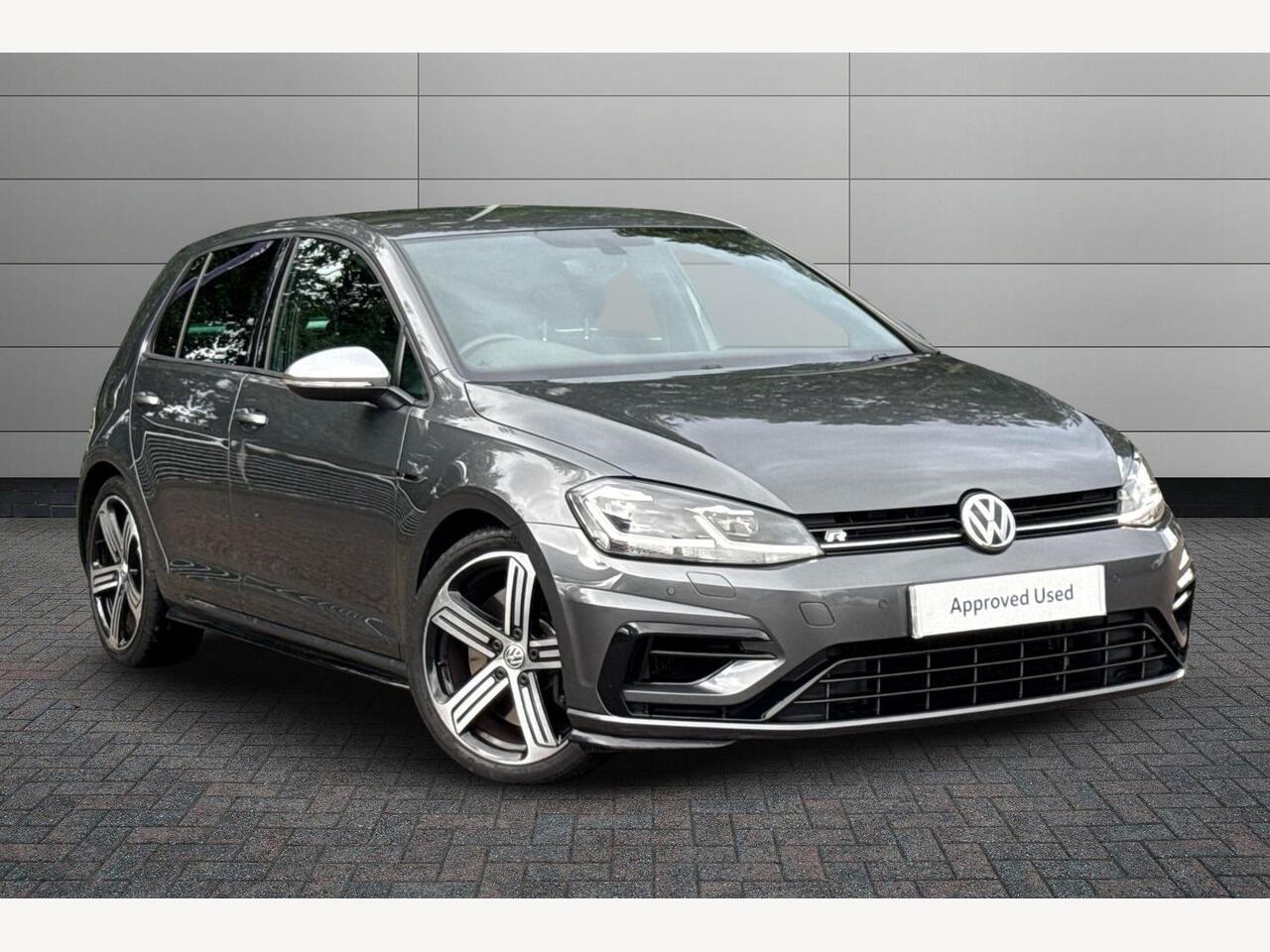 Main listing image - Volkswagen Golf R