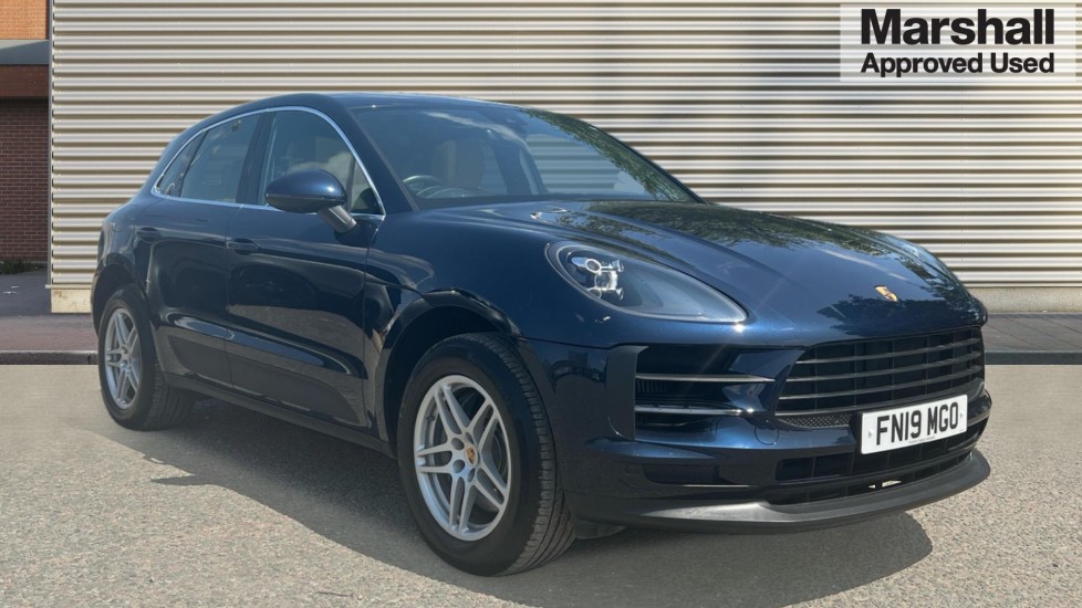 Main listing image - Porsche Macan