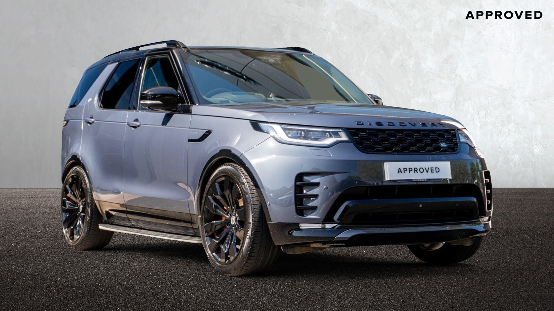 Main listing image - Land Rover Discovery