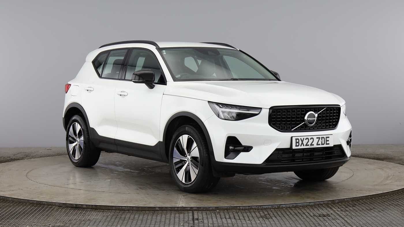 Main listing image - Volvo XC40 Recharge