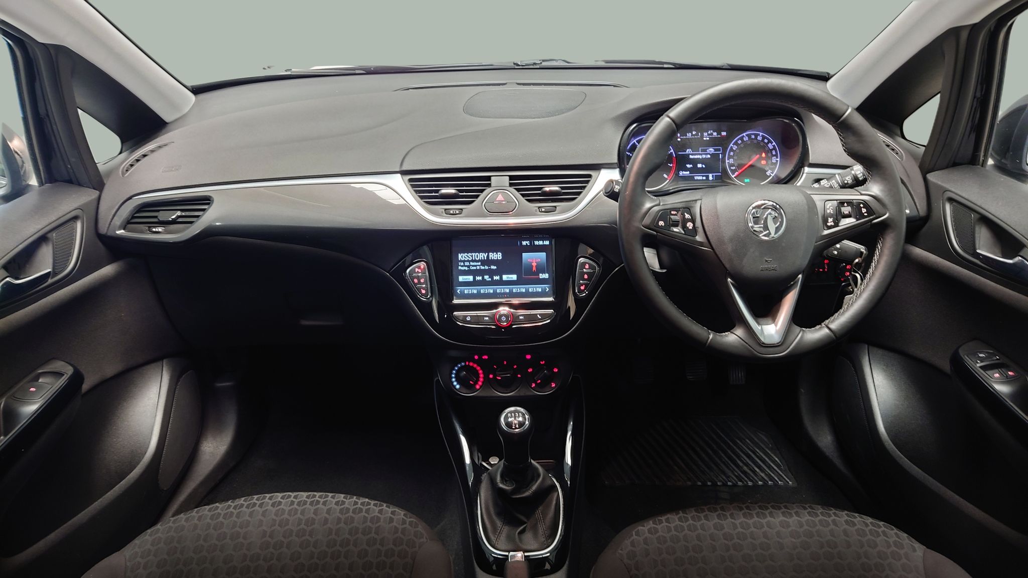 Main listing image - Vauxhall Corsa