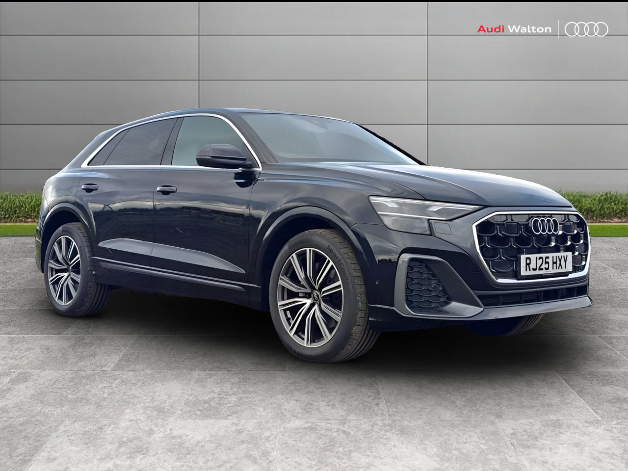 Main listing image - Audi Q8