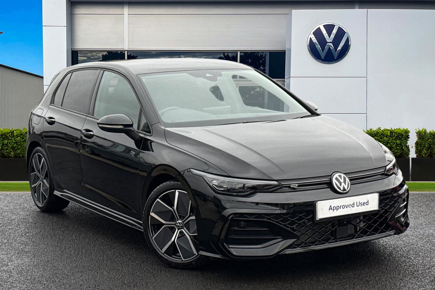 Main listing image - Volkswagen Golf