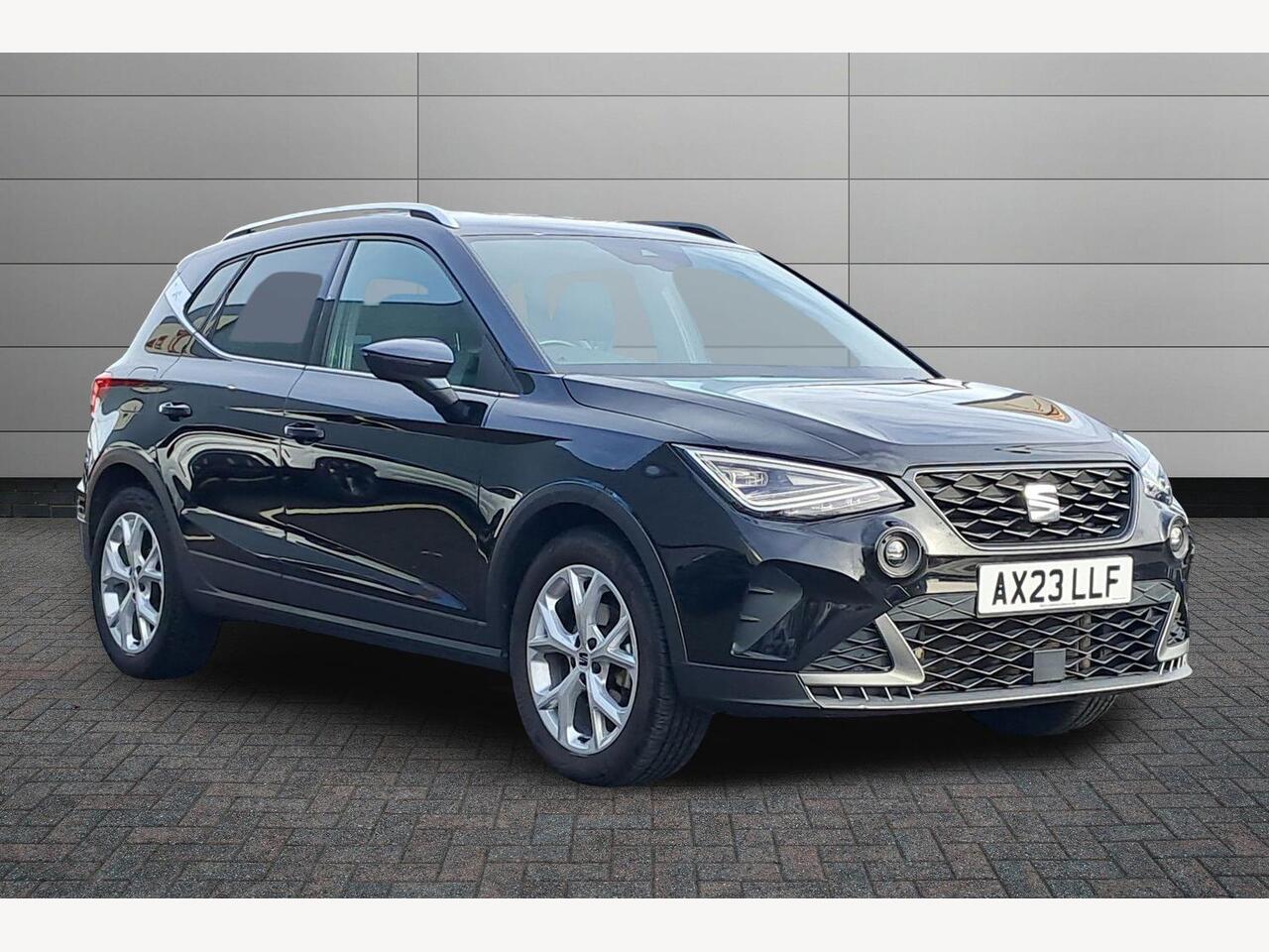 Main listing image - SEAT Arona