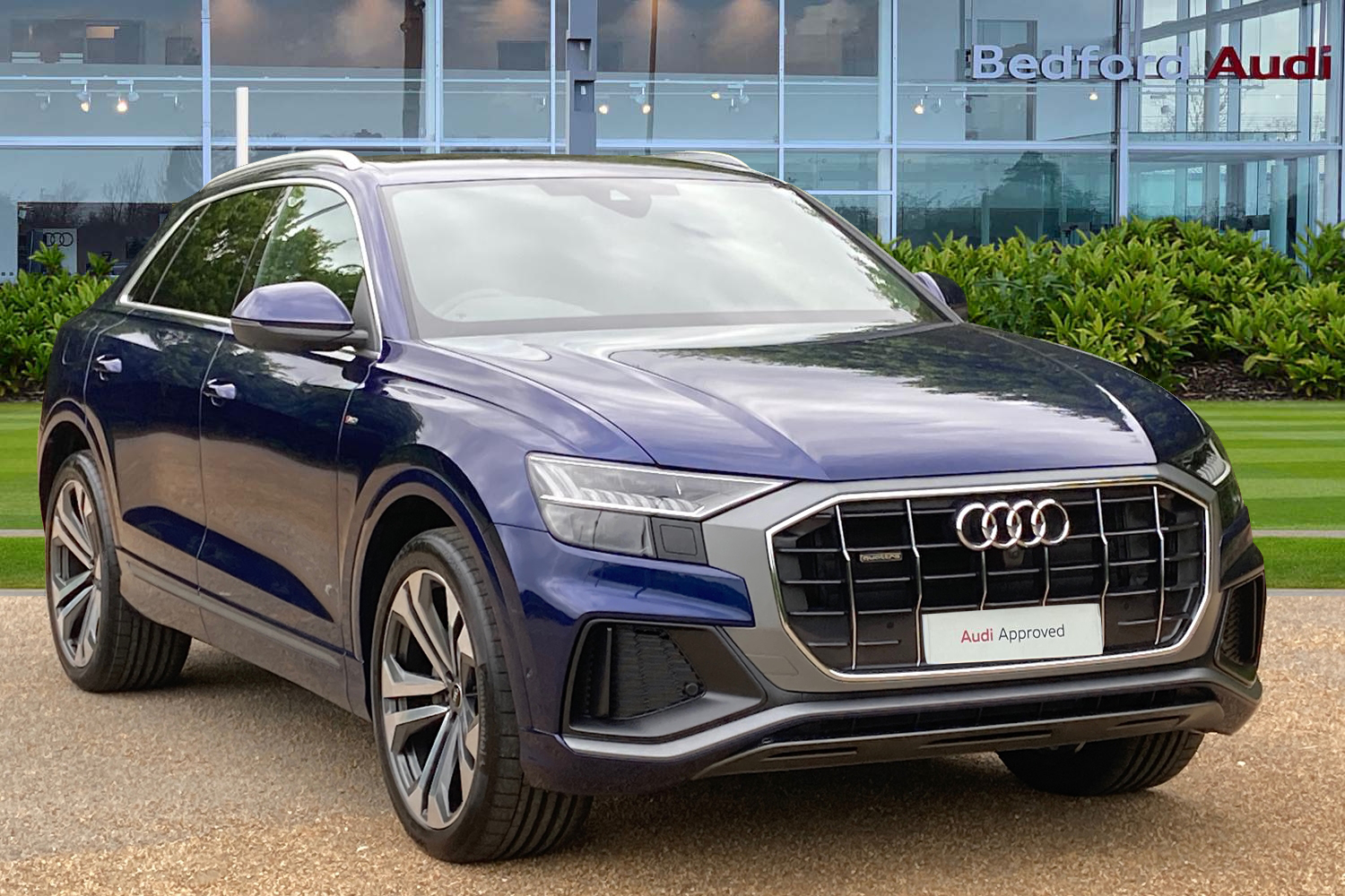 Main listing image - Audi Q8