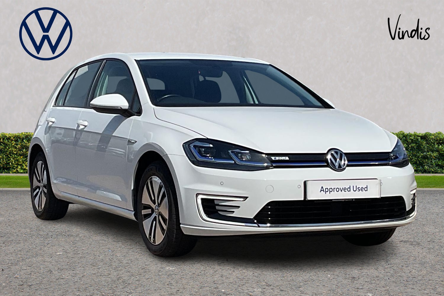 Main listing image - Volkswagen e-Golf