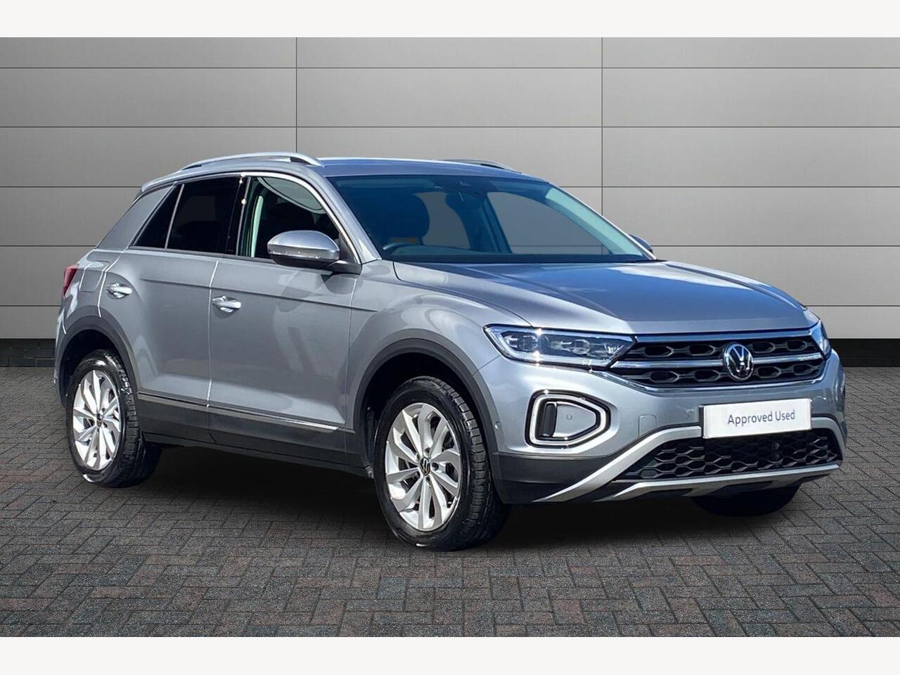 Main listing image - Volkswagen T-Roc