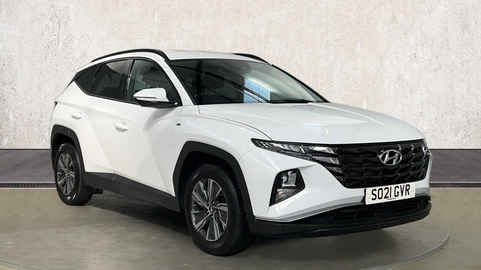 Main listing image - Hyundai Tucson