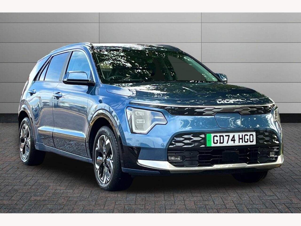 Main listing image - Kia Niro