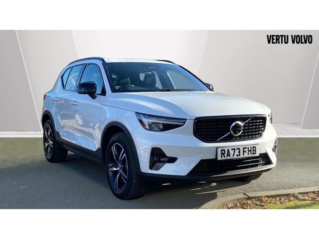 Main listing image - Volvo XC40