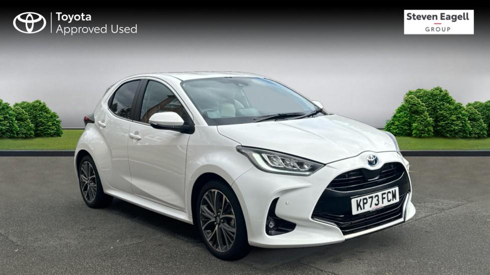 Main listing image - Toyota Yaris