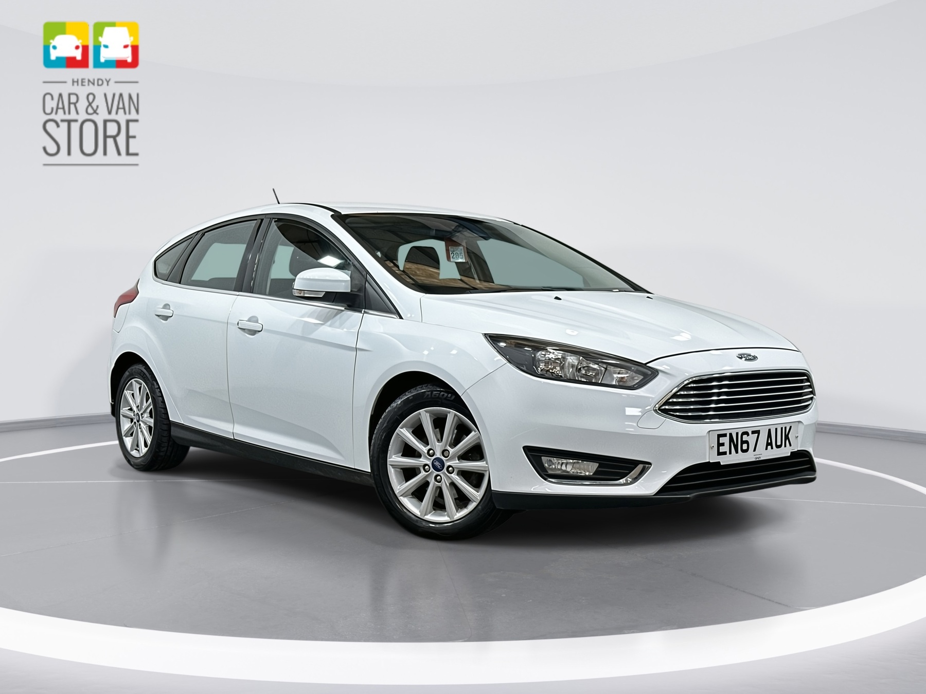 Main listing image - Ford Focus