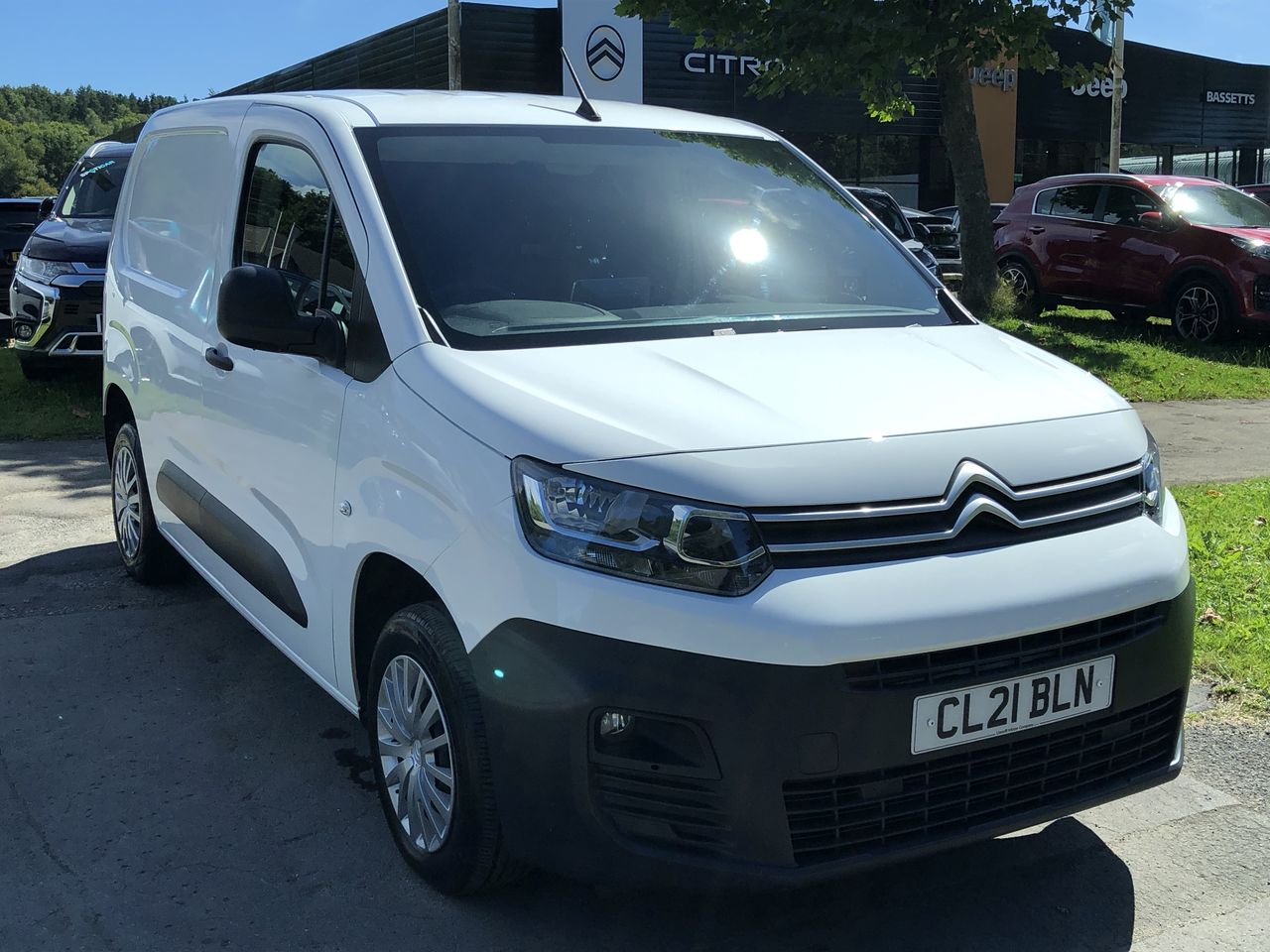 Main listing image - Citroen Berlingo Van