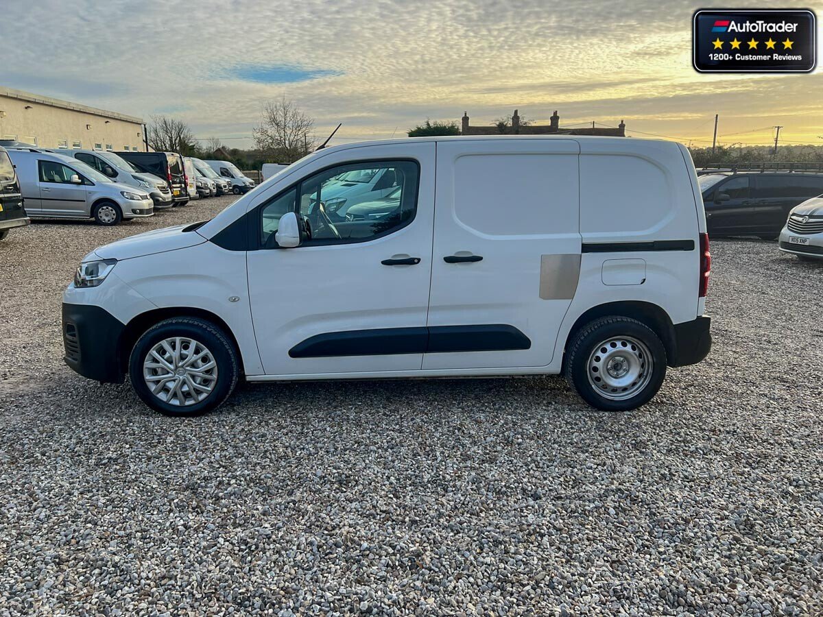 Main listing image - Citroen Berlingo Van