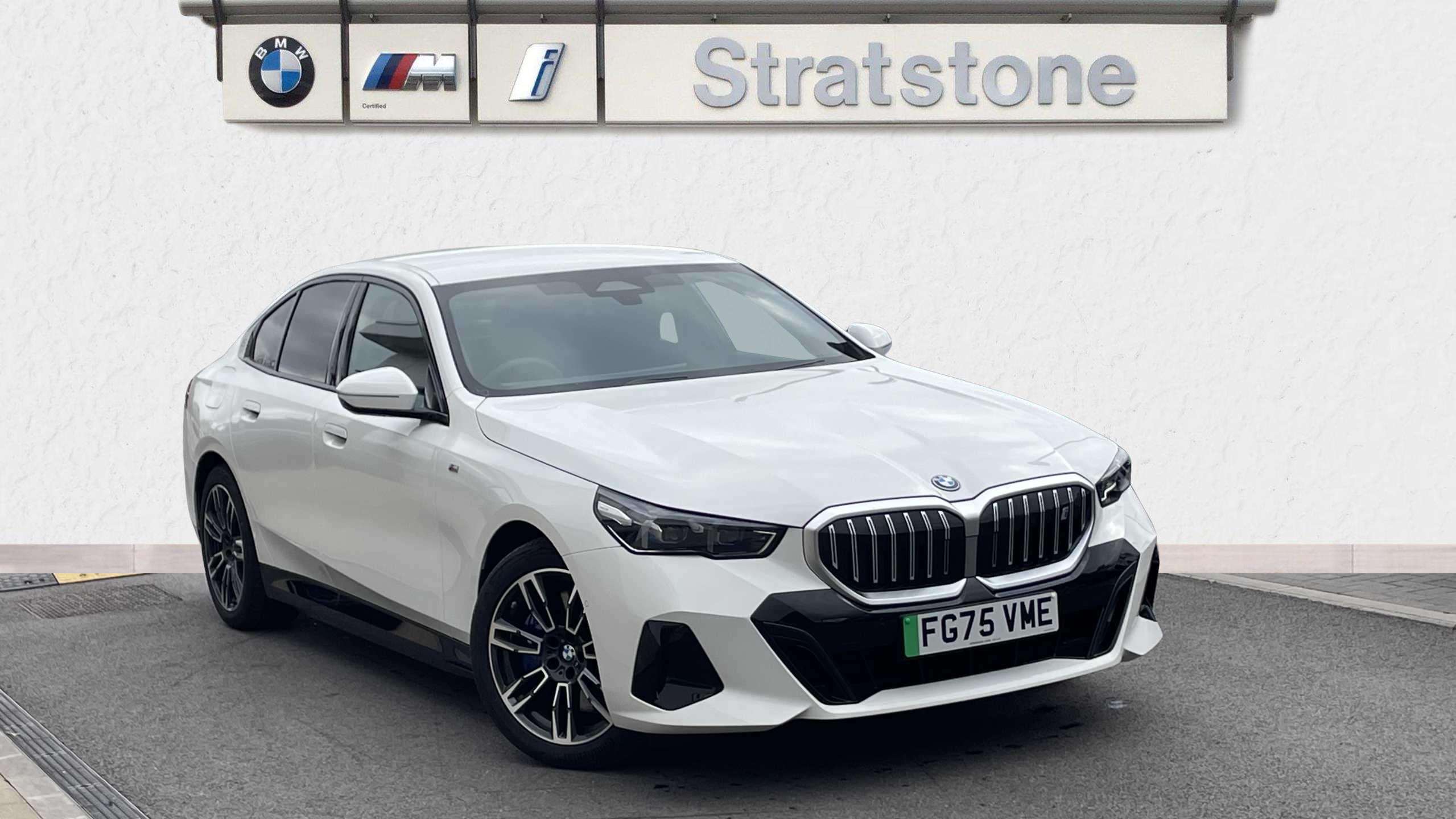 Main listing image - BMW i5