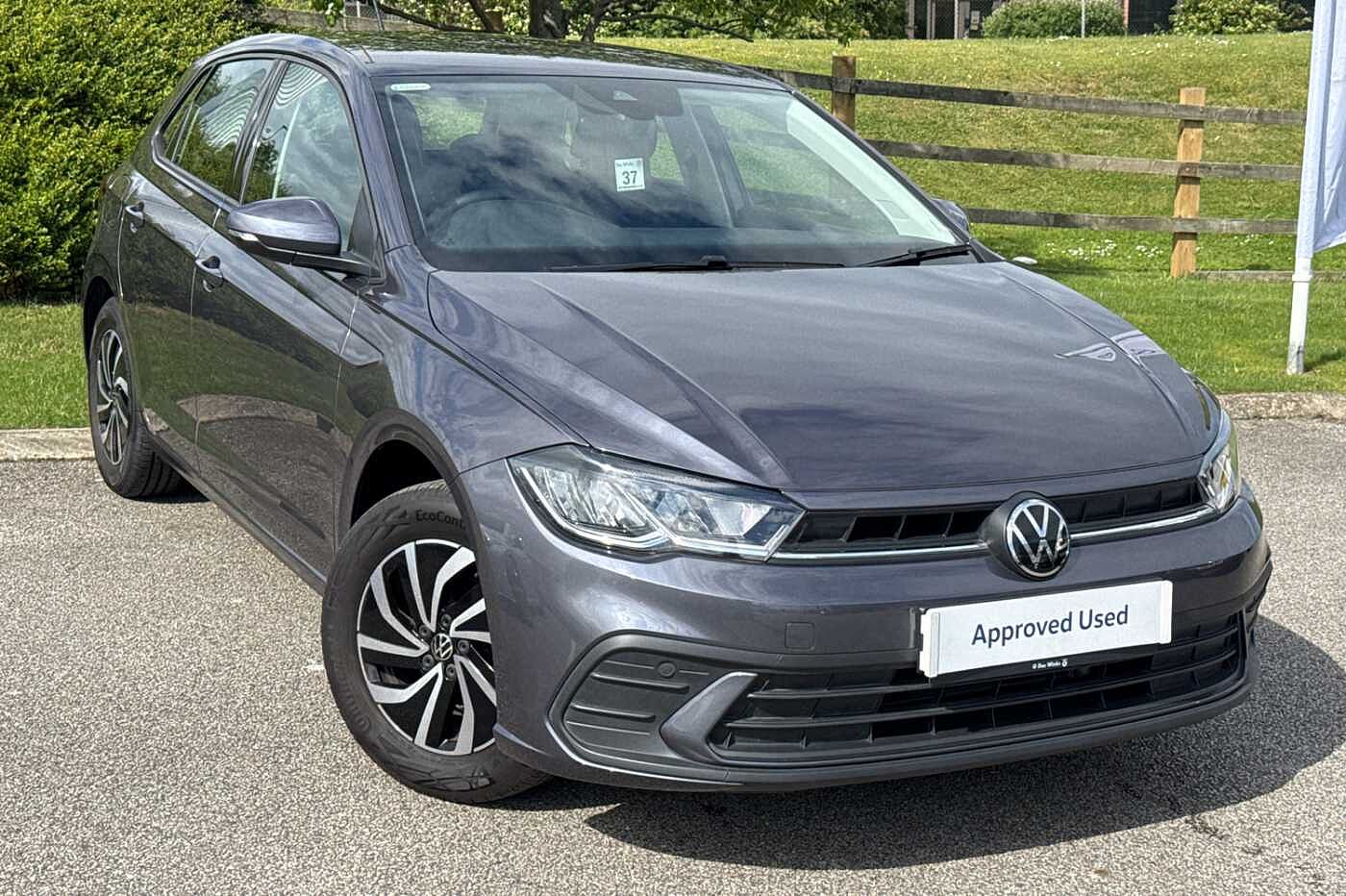 Main listing image - Volkswagen Polo