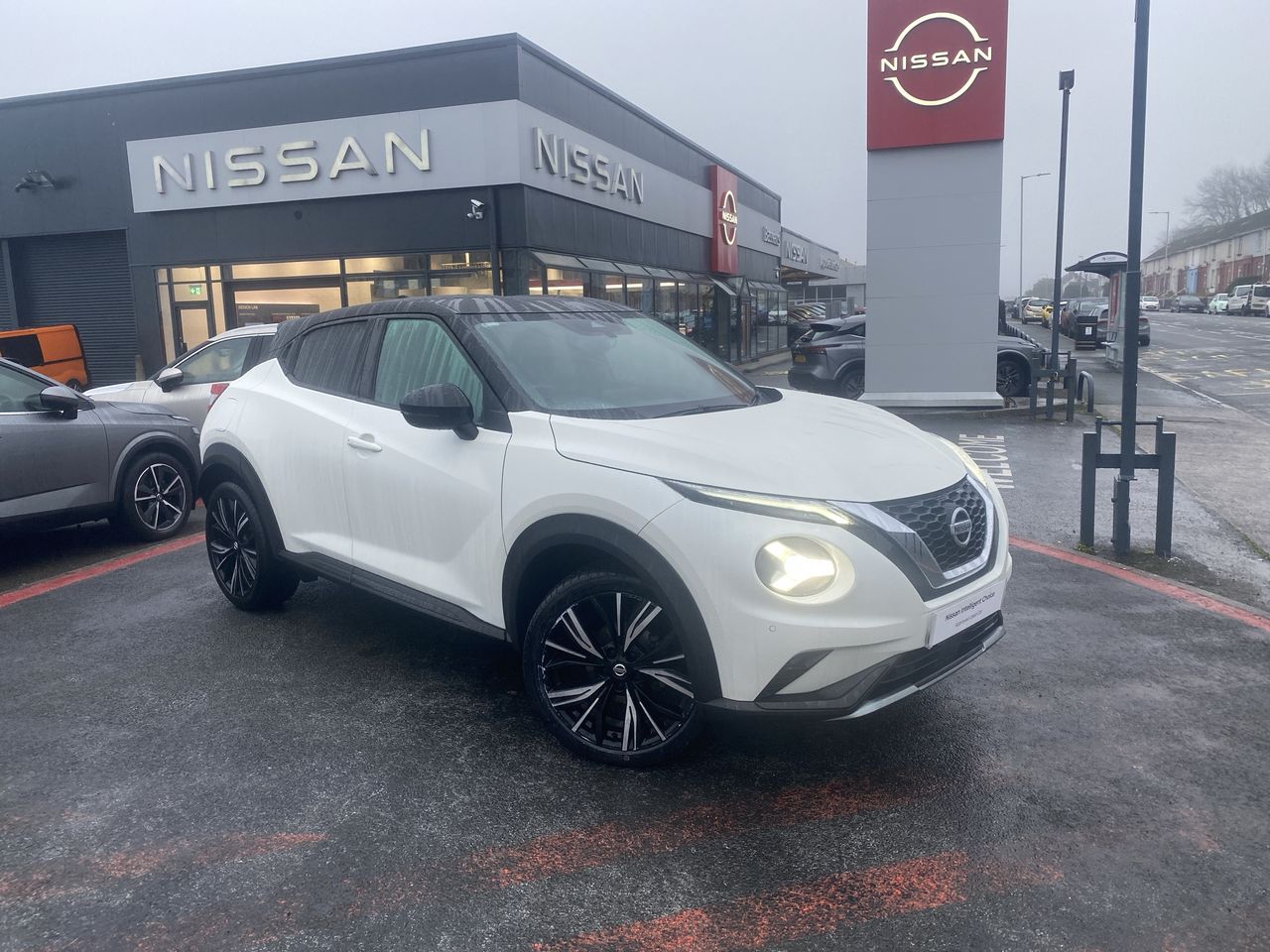 Main listing image - Nissan Juke